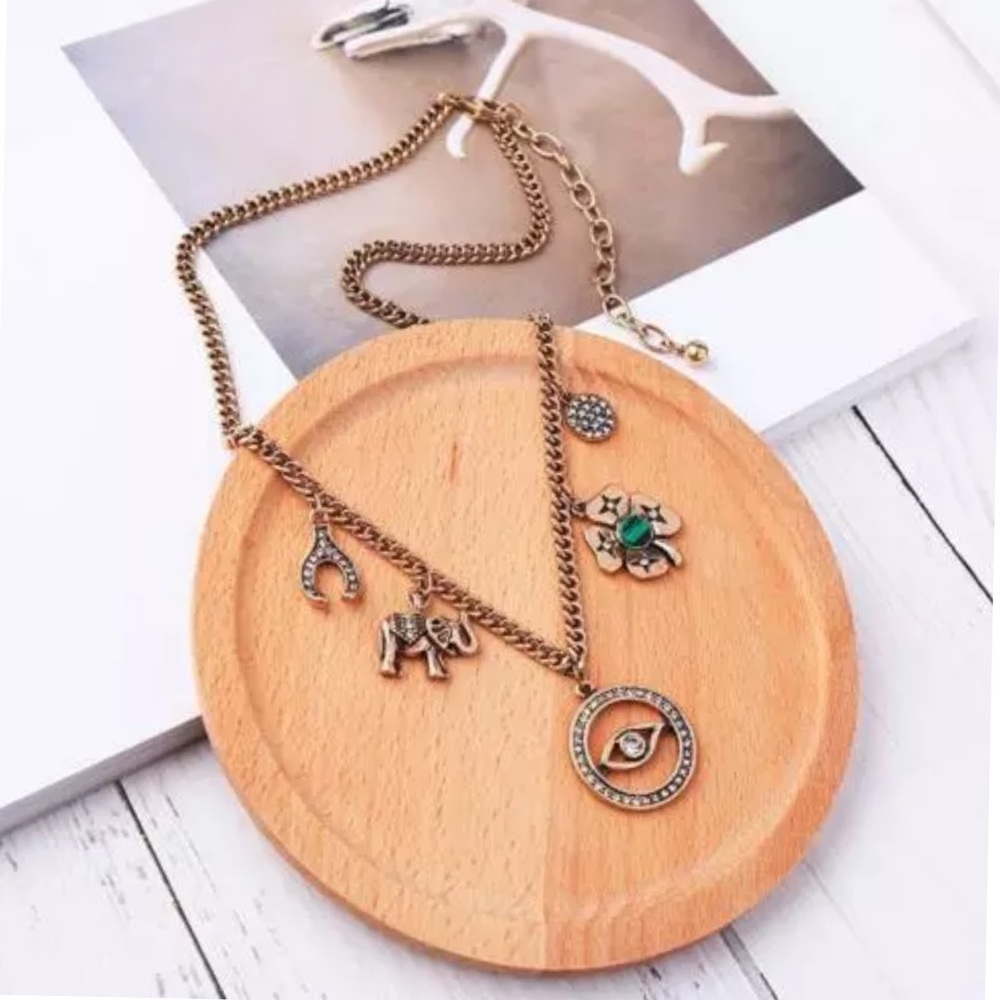 🔴 Gold Evil Eye Lucky Charm Necklace - Picture 4 of 6